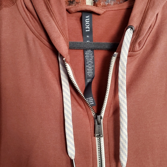 Vuori Women's Rust Colored Zip-Up Hoodie - Picture 4 of 5